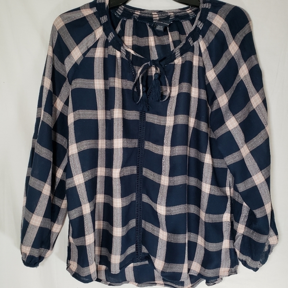 American Eagle Navy and Pink Plaid Long Sleeve with Keyhole Tie Sz S